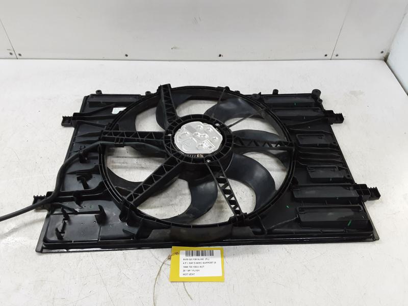 MOTEUR DE VENTILATEUR Audi Q3 11/18+
