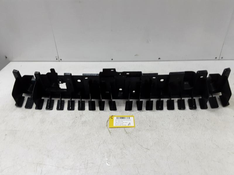 CENTRAL BUMPER SUPPORT Ds DS3 Crossback 18+