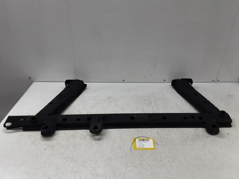 VOORBRUG Renault CAPTUR (1) 05/13 - 5/17