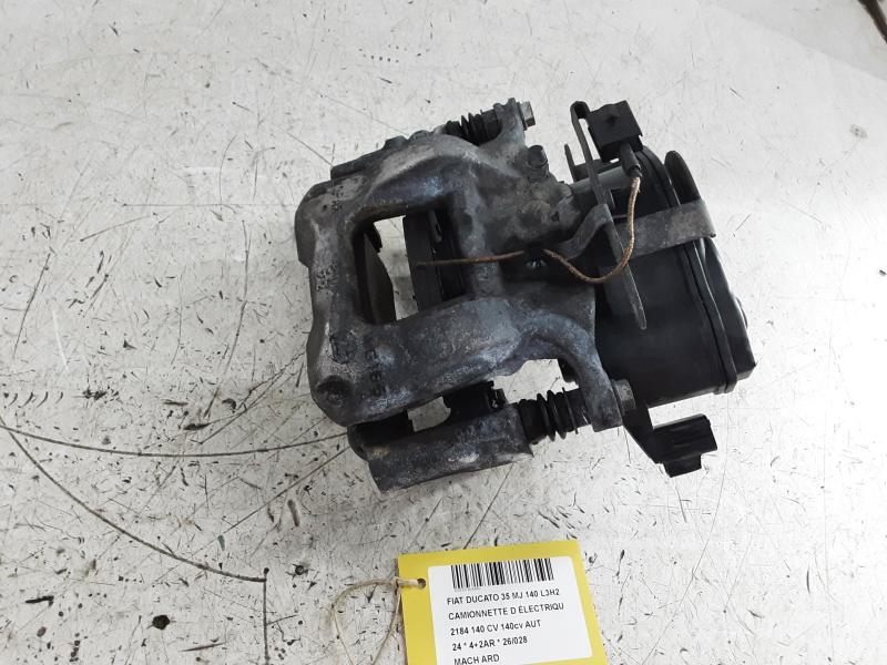 REMKLAUW ACHTER RECHTS Fiat DUCATO (4) FaceLift 11/23+ = 24+