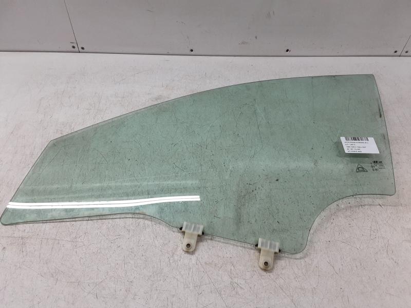 LEFT FRONT DOOR WINDOW Hyundai KONA 10/17+