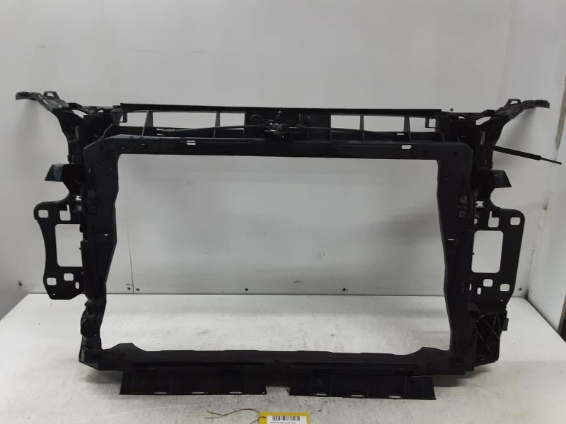 VOORFRONT Audi Q3 11/18+