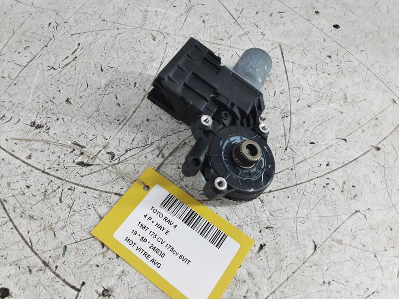 MOTEUR DE VITRE DE PORTE AVANT GAUCHE Toyota RAV 4 12/18+