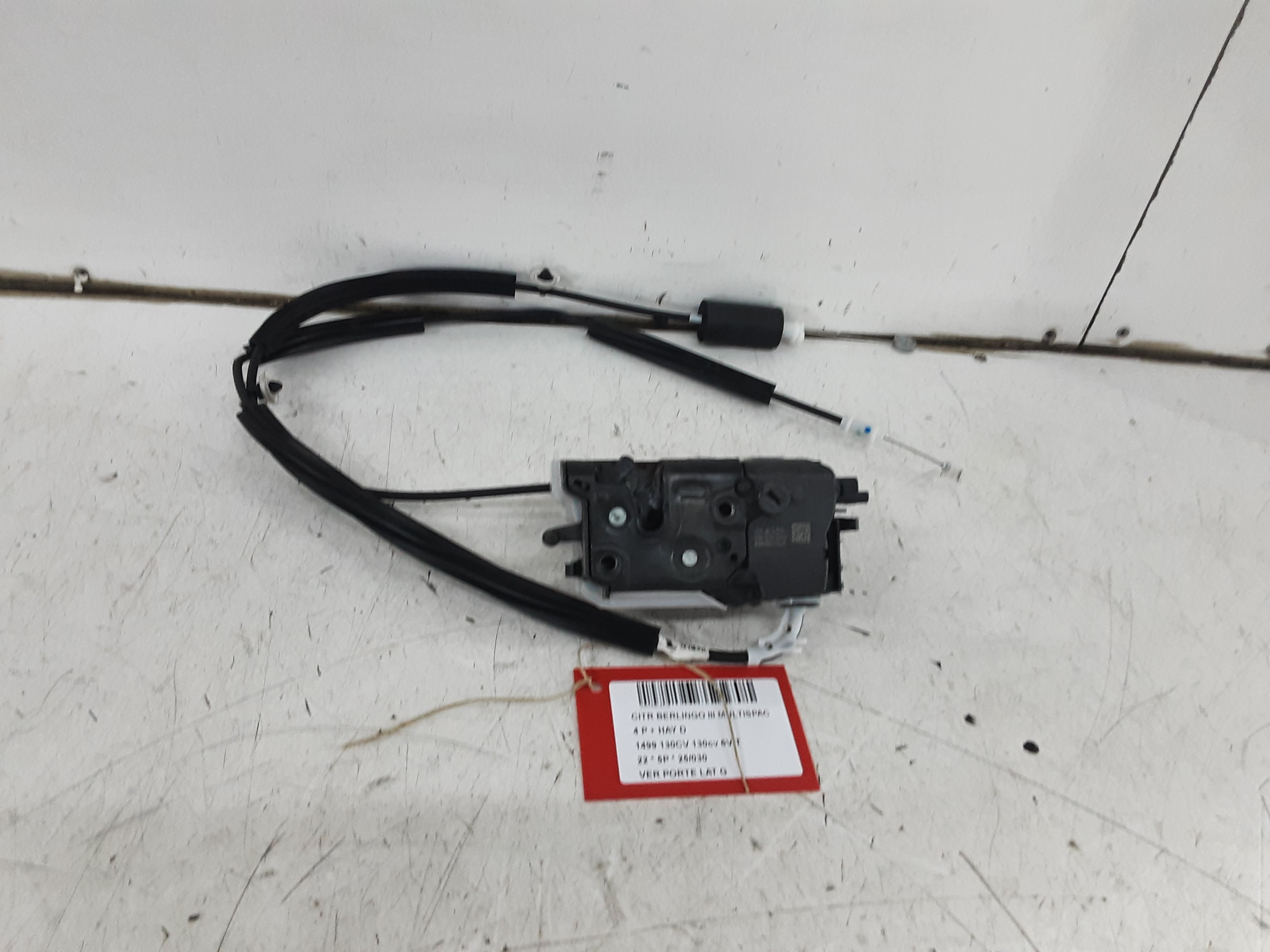 VERGRENDELING SCHUIFDEUR LINKS Citroen BERLINGO 9/18+