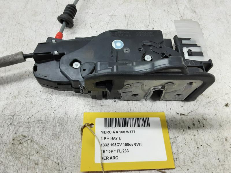 VERGRENDELING ACHTER LINKS Mercedes-Benz A W177 18 - 2/23