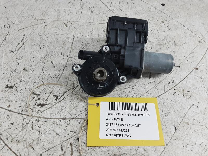 MOTEUR DE VITRE DE PORTE AVANT GAUCHE Toyota RAV 4 12/18+