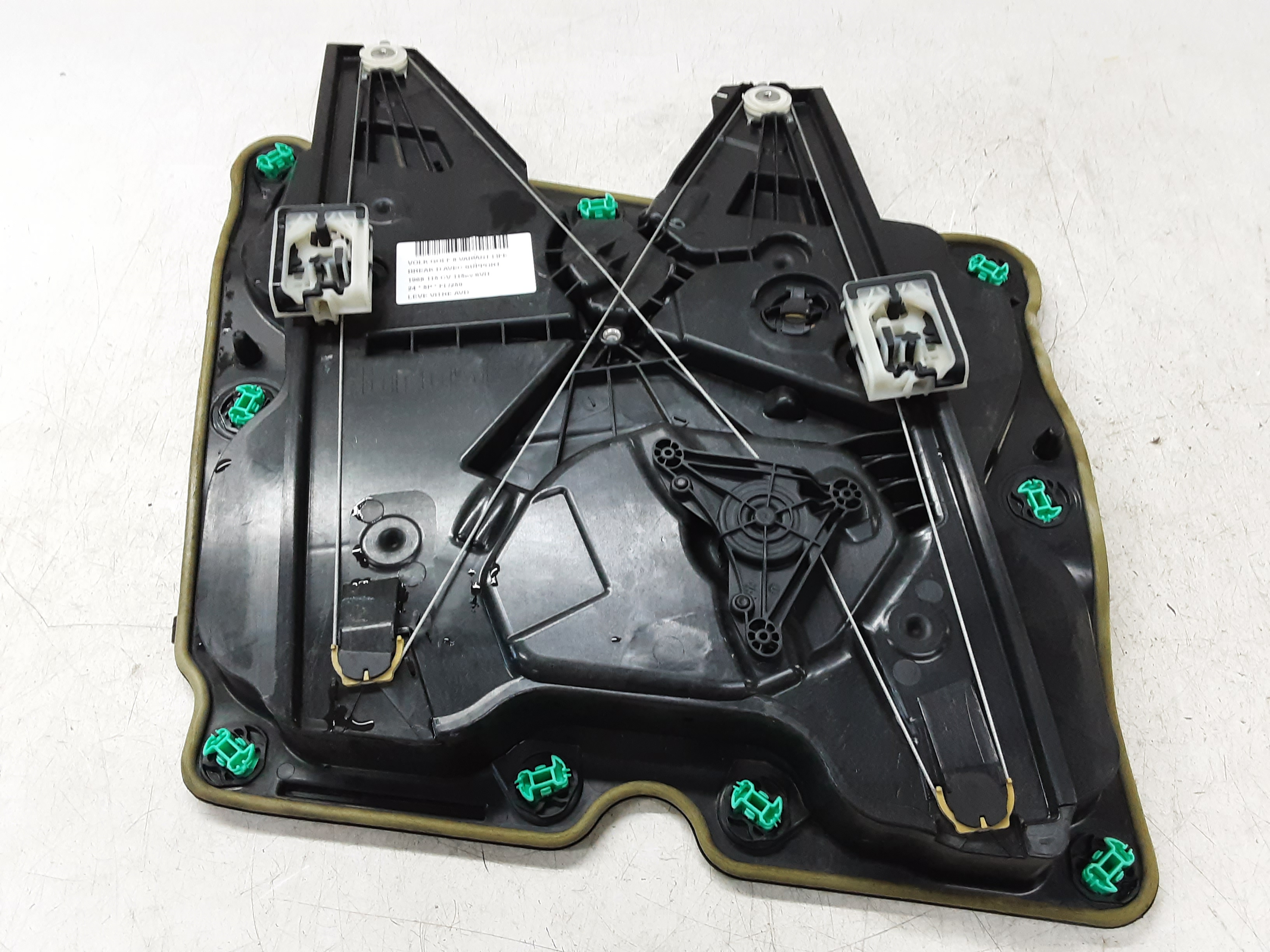 FRONT RIGHT WINDOW DOOR MECHANISM