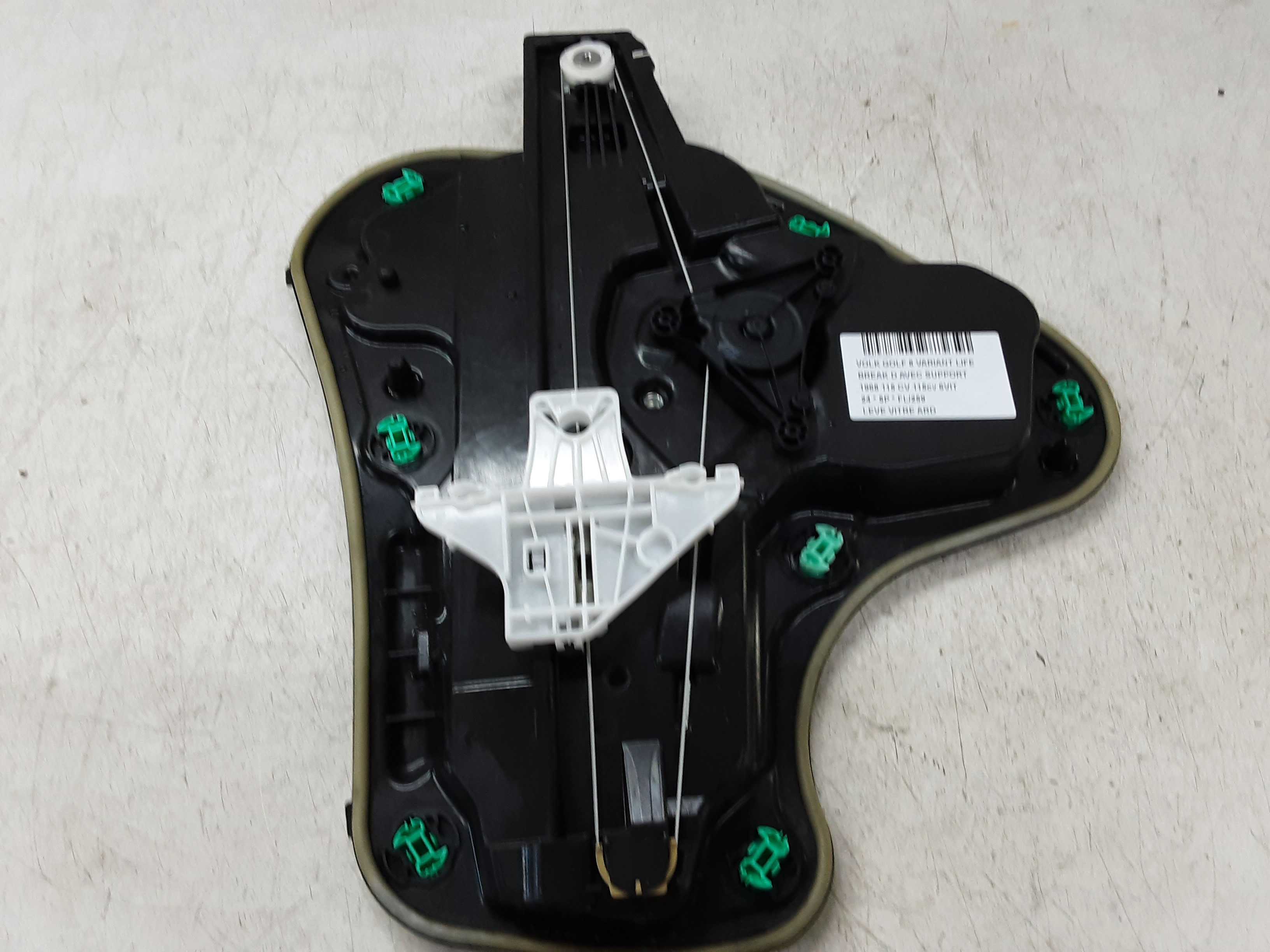 REAR RIGHT WINDOW DOOR MECHANISM