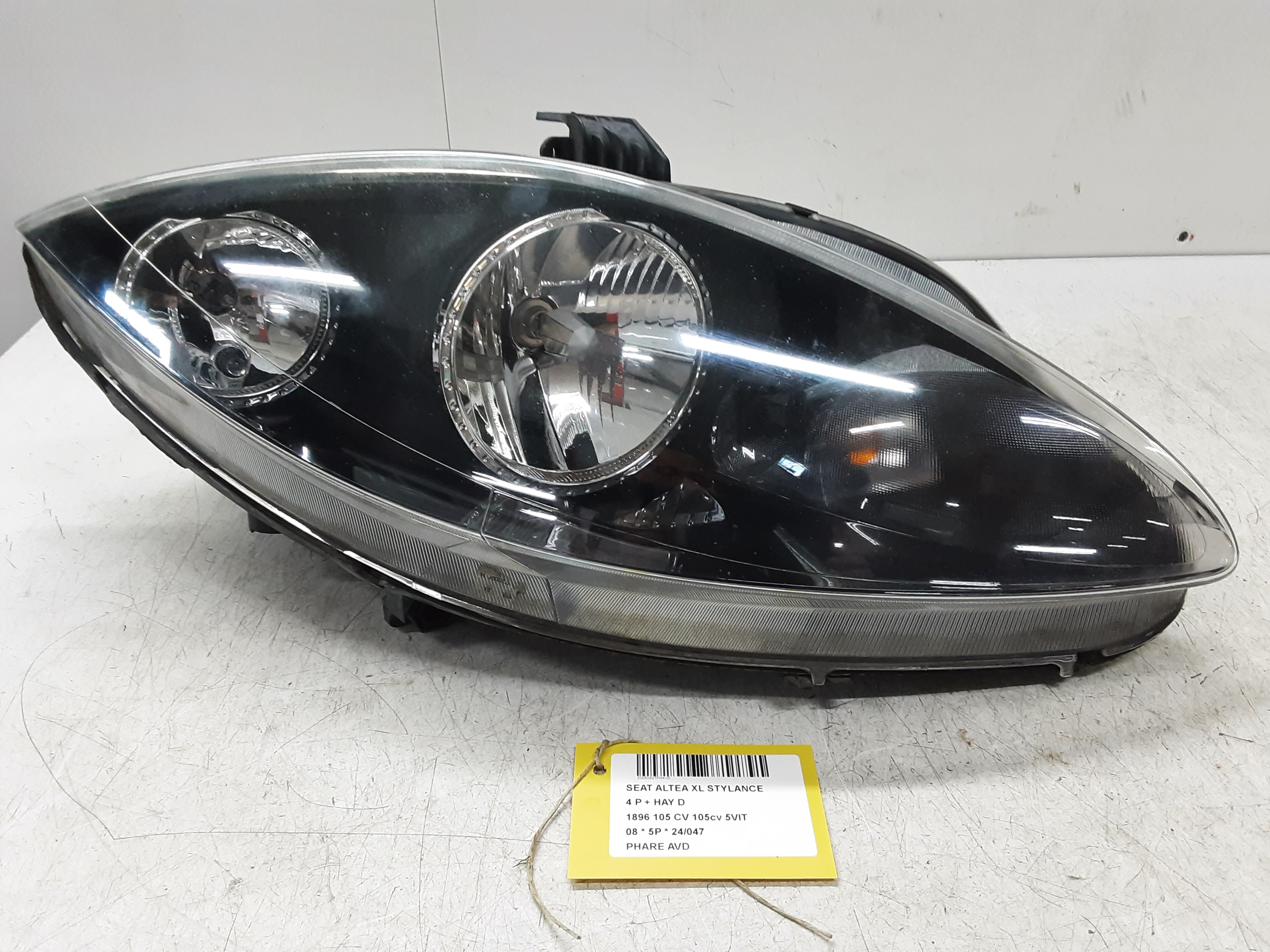 HEADLIGHT RIGHT Seat ALTEA 04+