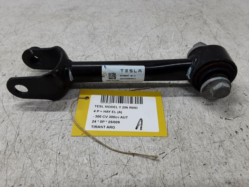 DRAAGARM ACHTER LINKS Tesla MODEL Y 3/19+