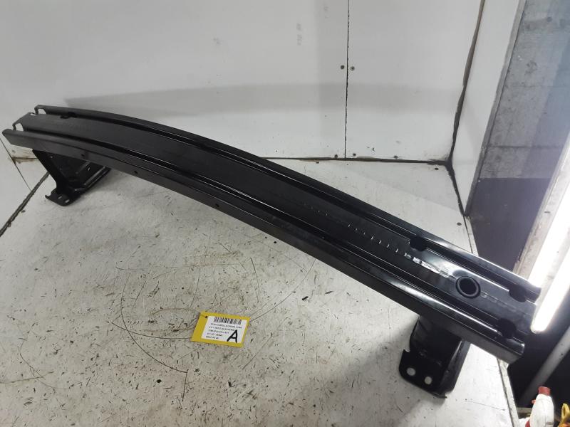 RENFORT DE PARE-CHOCS AVANT Toyota COROLLA CROSS 1/23+