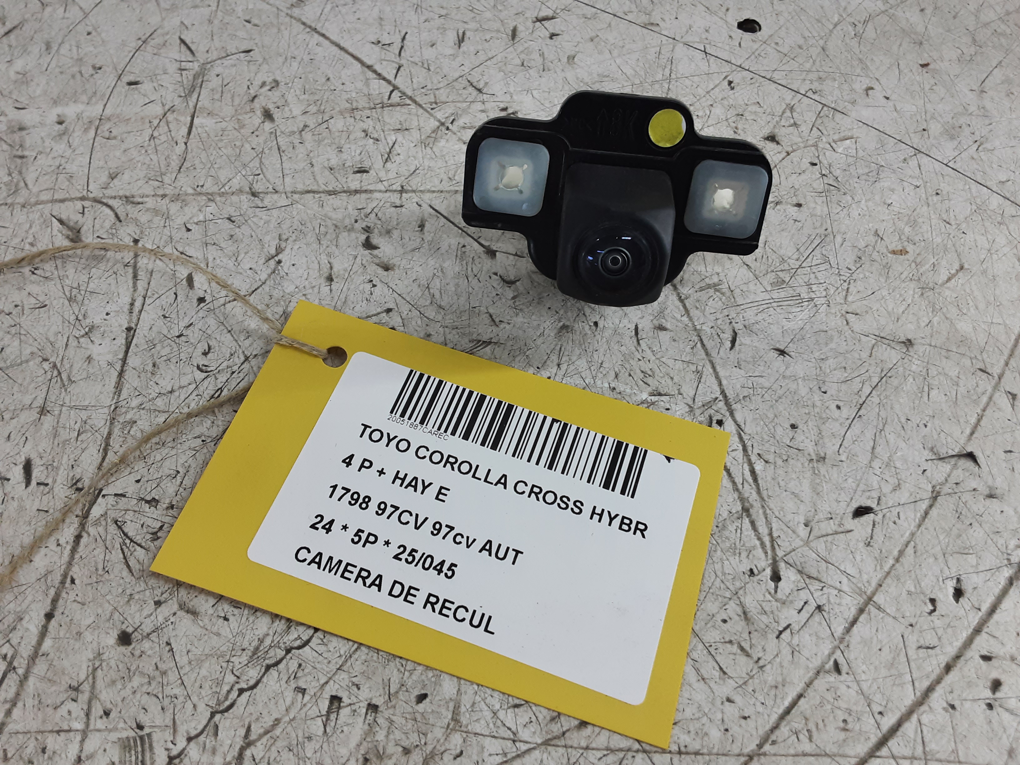 ACHTERUITKIJKCAMERA