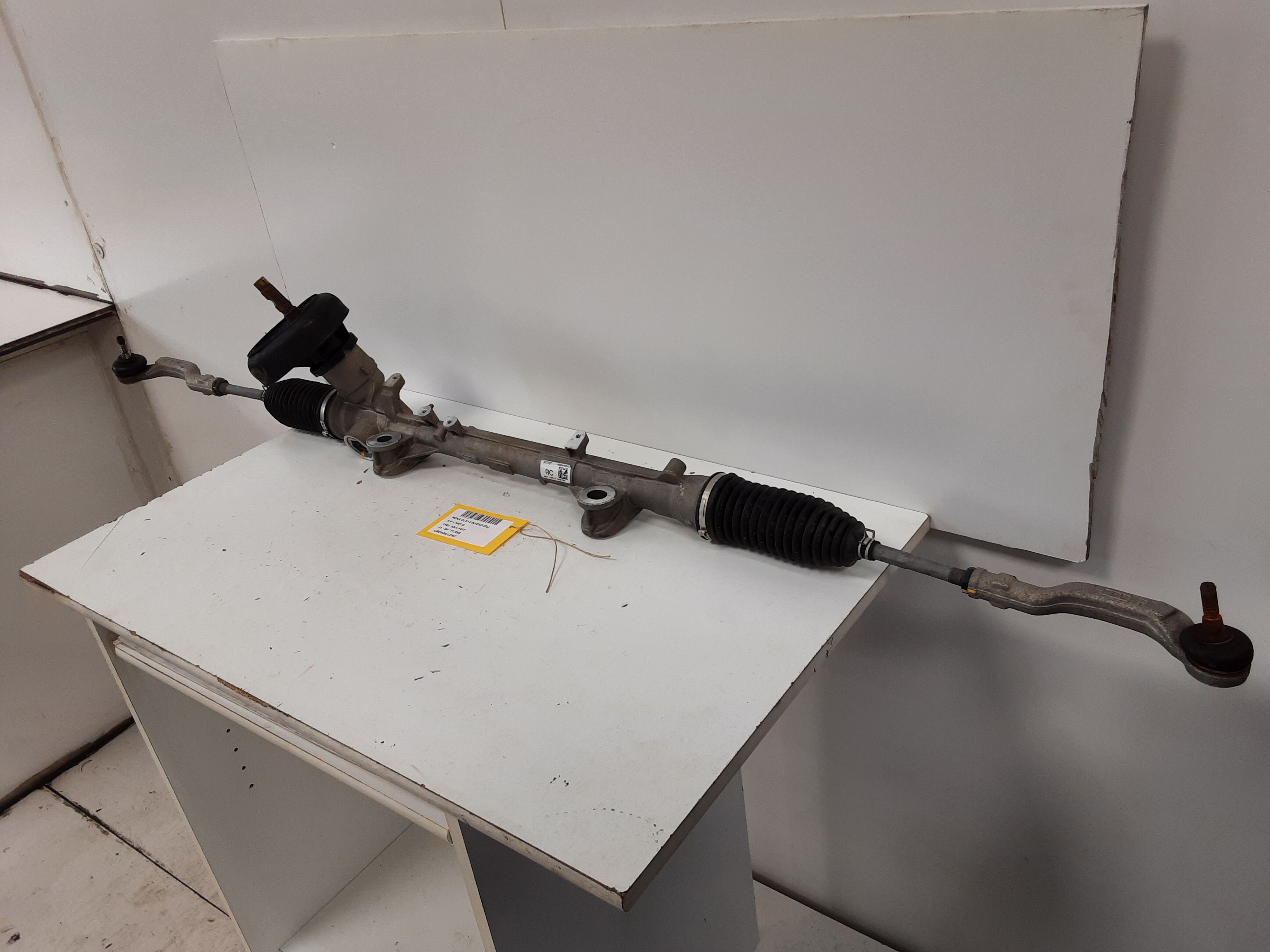 STEERING RACK