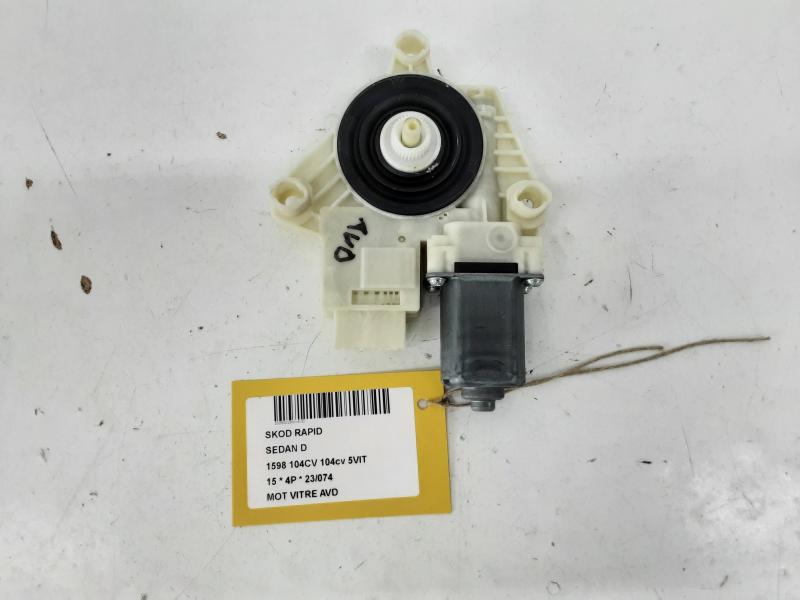 MOTOR RUITMECHANISME VOOR RECHTS Skoda RAPID 12/12 - 5/17