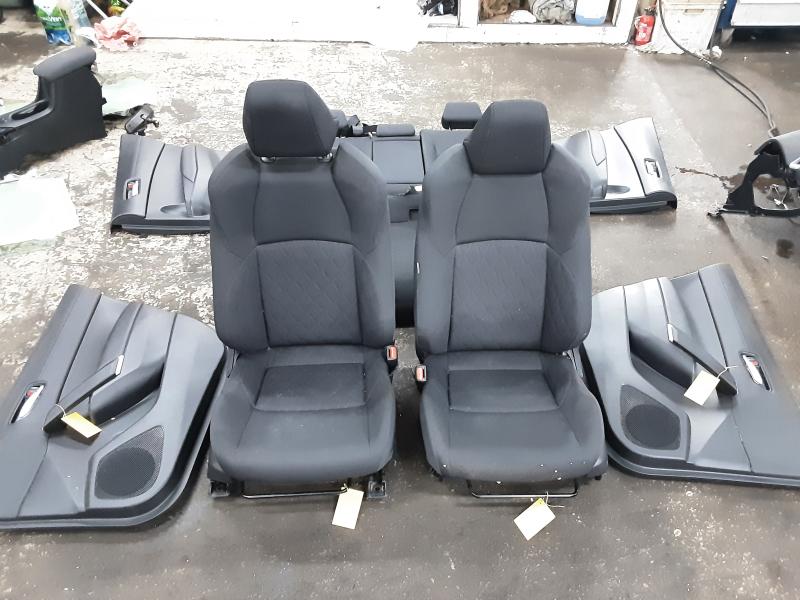 INTERIEUR Toyota COROLLA CROSS 1/23+