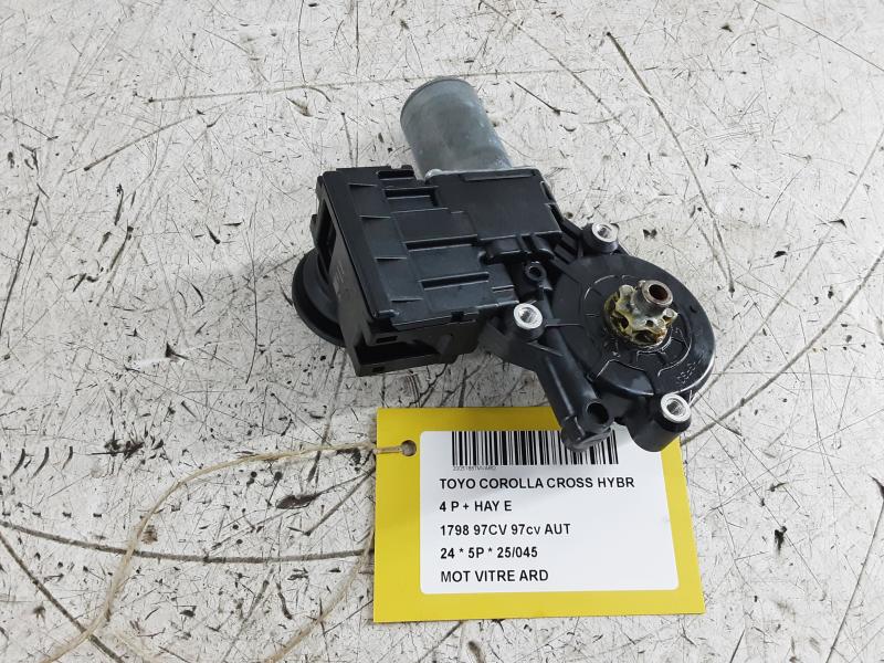 MOTOR RUITMECHANISME ACHTER RECHTS Toyota COROLLA CROSS 1/23+