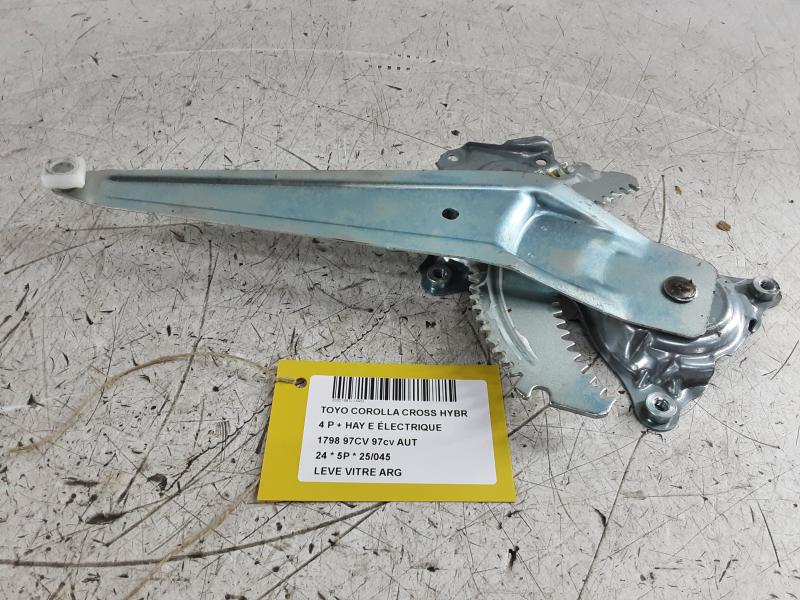RUITMECHANISME ACHTER LINKS Toyota COROLLA CROSS 1/23+