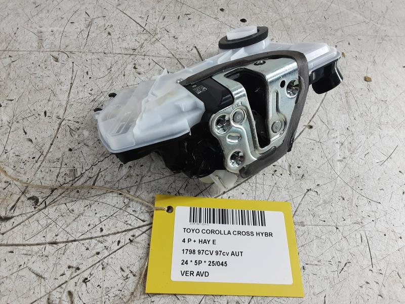 VERROUILLAGE DE PORTE AVANT DROITE Toyota COROLLA CROSS 1/23+