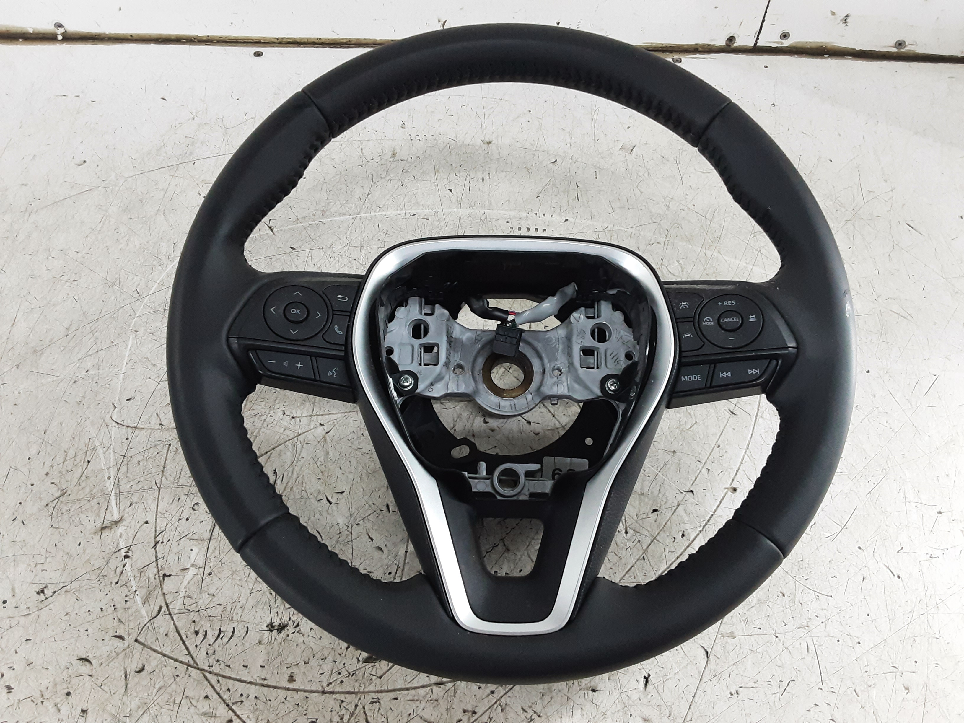 STEERING WHEEL