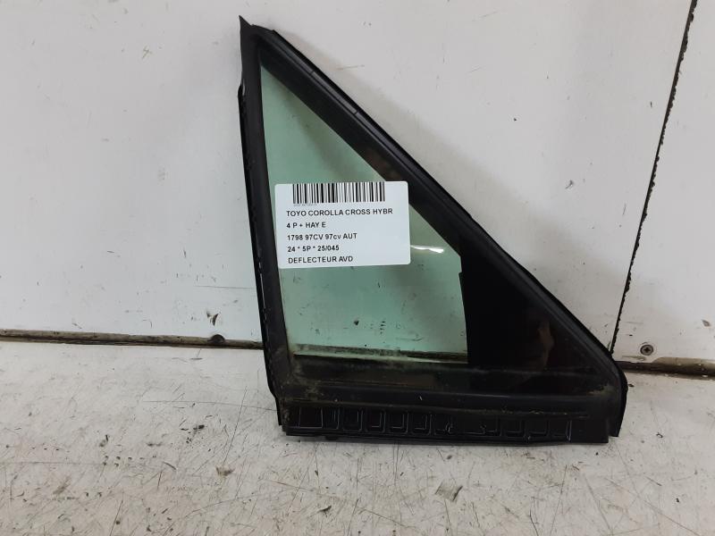 ZIJRUIT VOOR RECHTS Toyota COROLLA CROSS 1/23+
