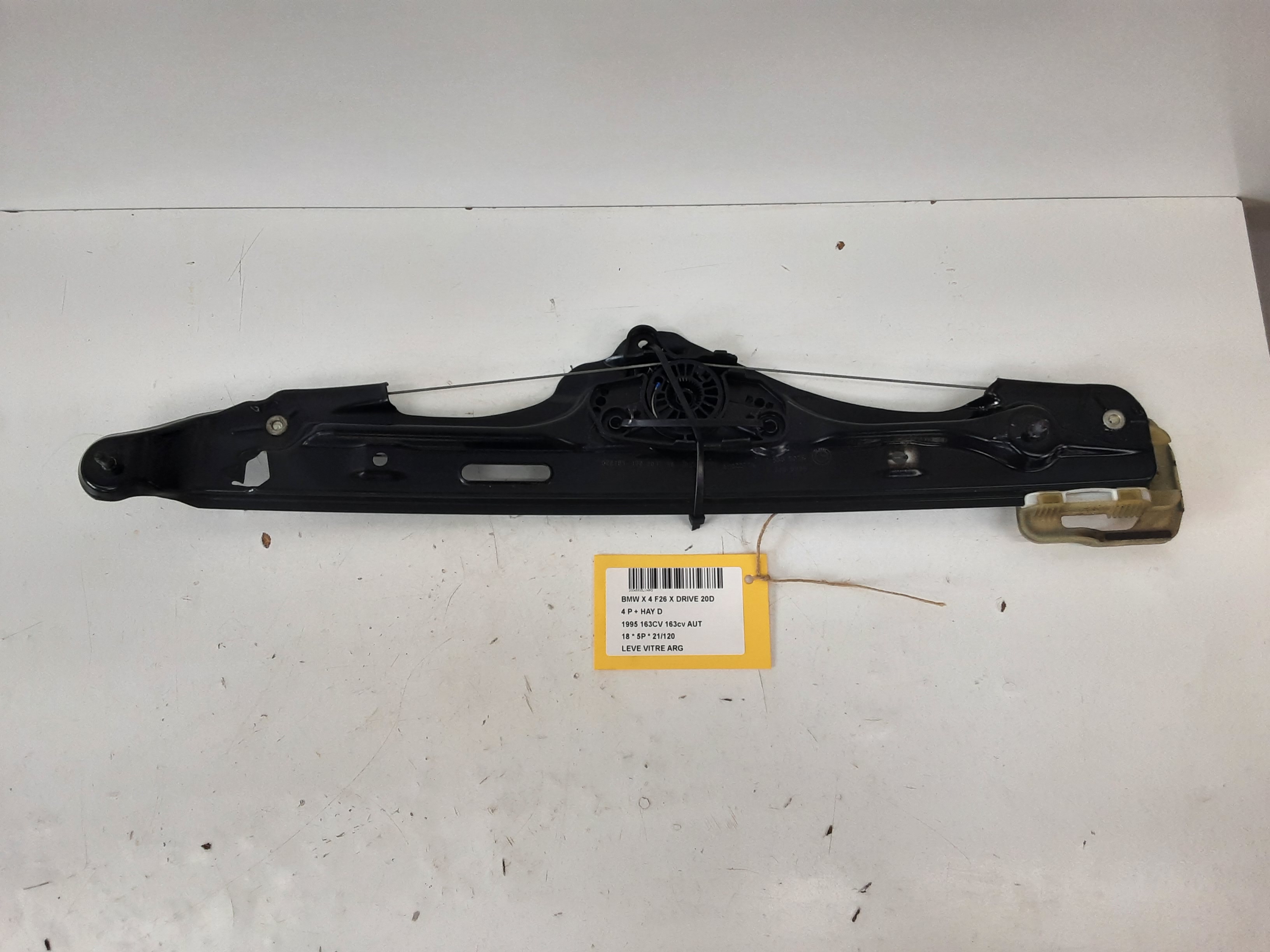 FENSTERMECHANIK TÜRIG LINKS HINTEN