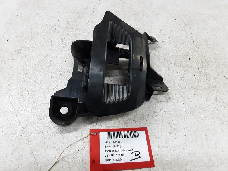 REAR BUMPER SUPPORT RIGHT Mercedes-Benz A W177 FaceLift 2/23+