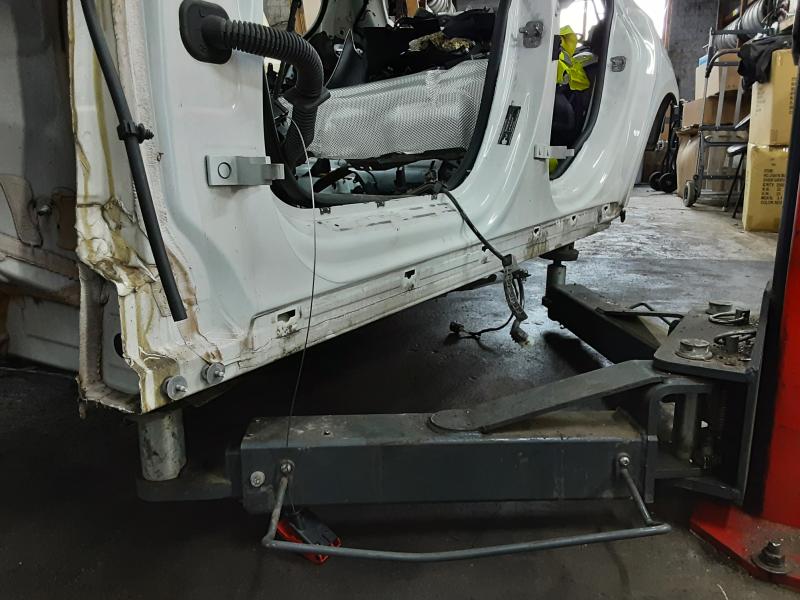 DREMPEL LINKS Mercedes-Benz A W177 FaceLift 2/23+