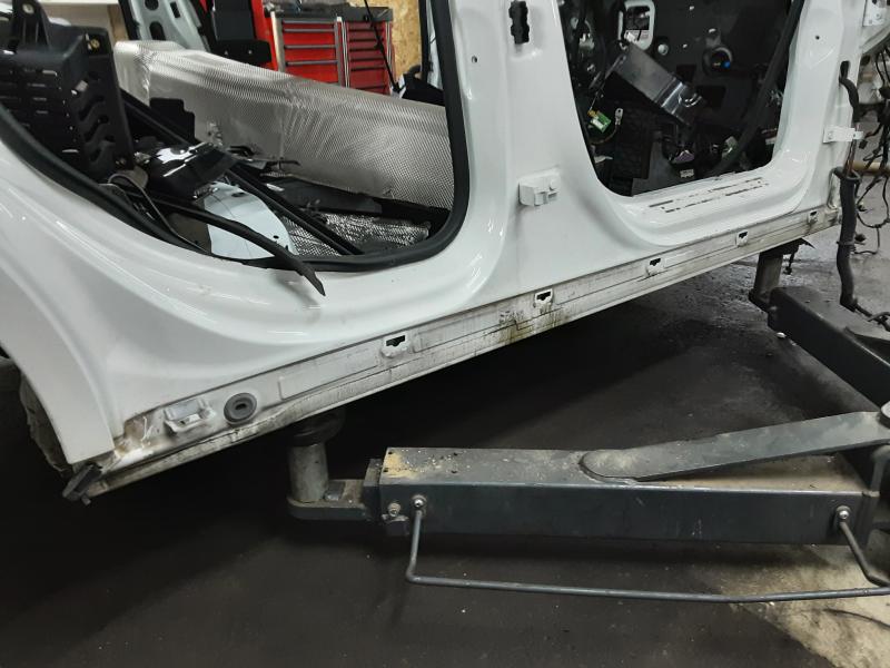BAS DE CAISSE DROIT Mercedes-Benz A W177 FaceLift 2/23+