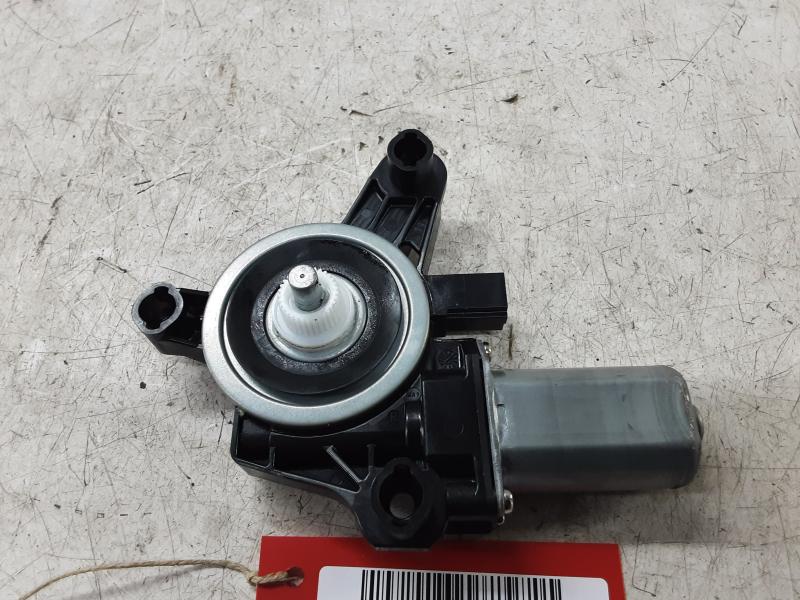 MOTEUR DE VITRE DE PORTE ARRIERE DROITE Mercedes-Benz A W177 FaceLift 2/23+