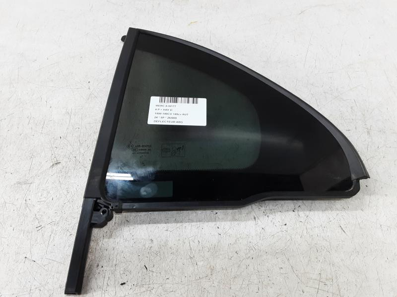 ZIJRUIT ACHTER LINKS Mercedes-Benz A W177 FaceLift 2/23+