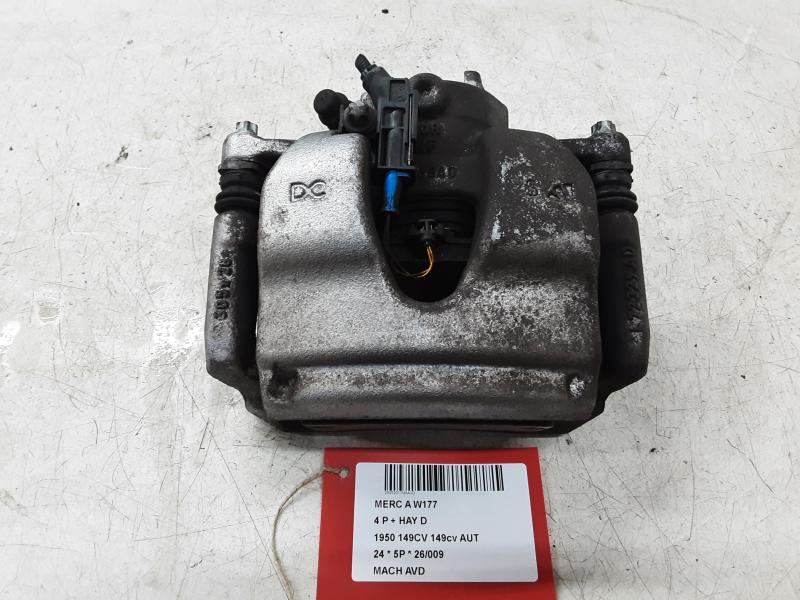 MACHOIRE AVANT DROITE Mercedes-Benz A W177 FaceLift 2/23+