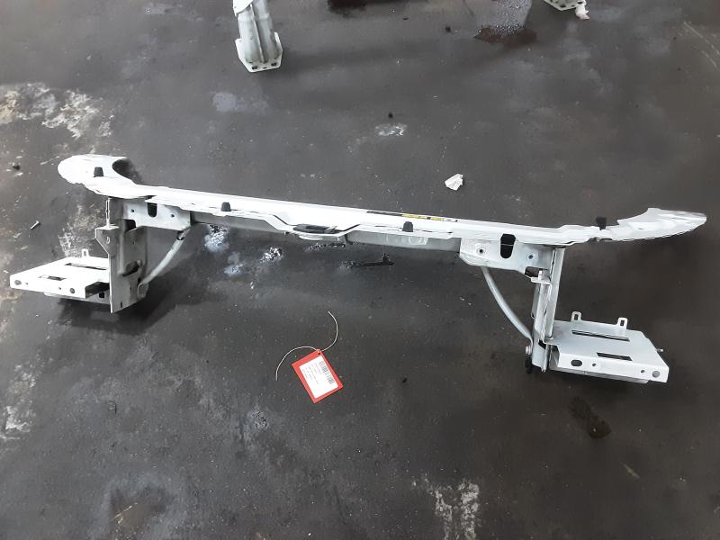 FACE AVANT Land Rover EVOQUE 06/11 - 19