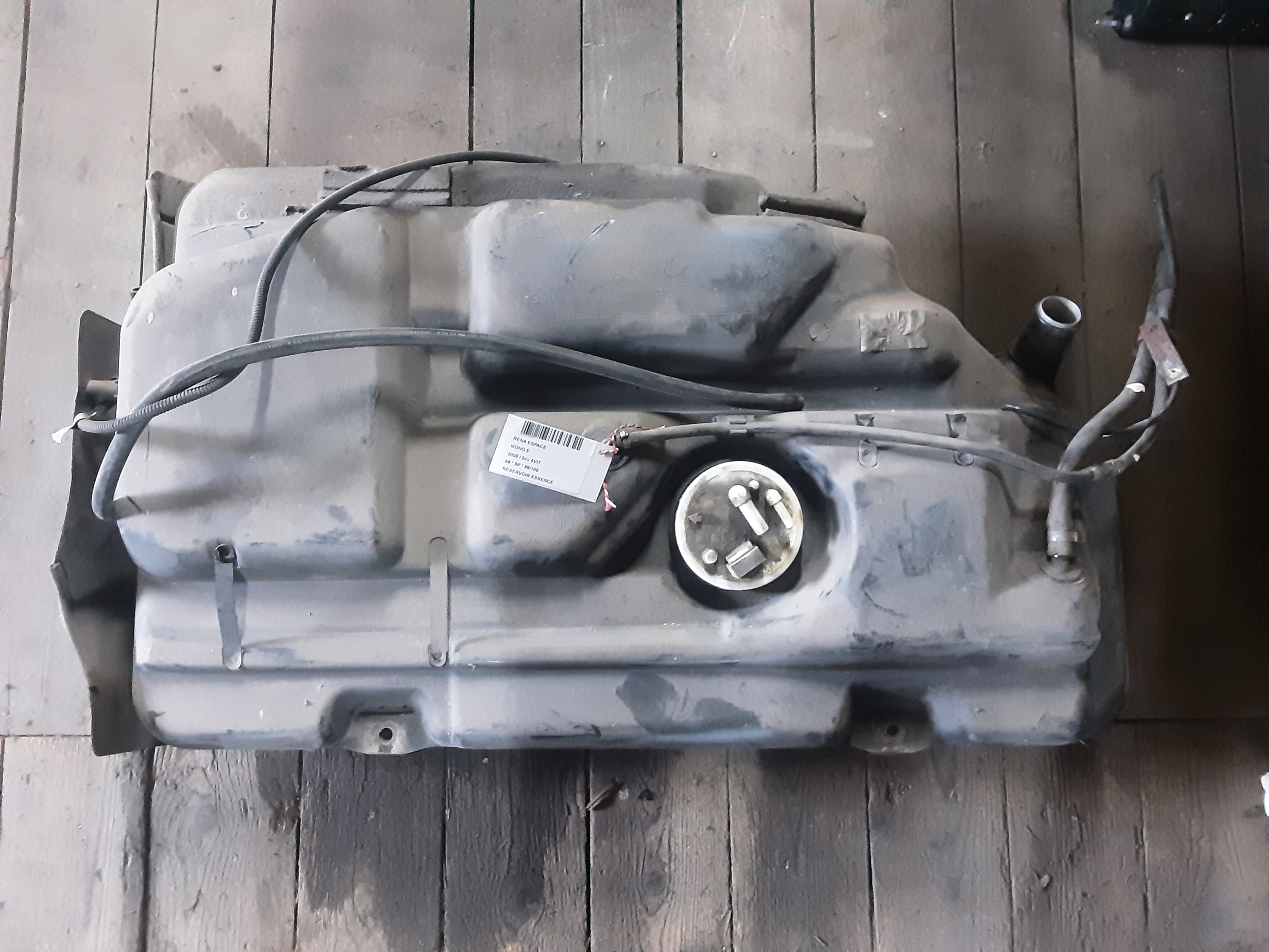 BRANDSTOFTANK BENZINE Renault ESPACE 97 - 02