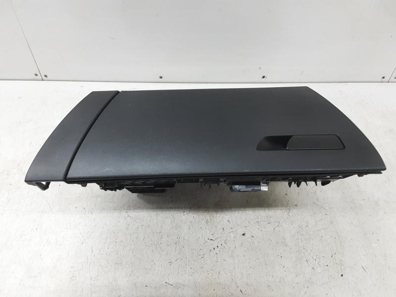 GLOVEBOX Cupra LEON 2/20+