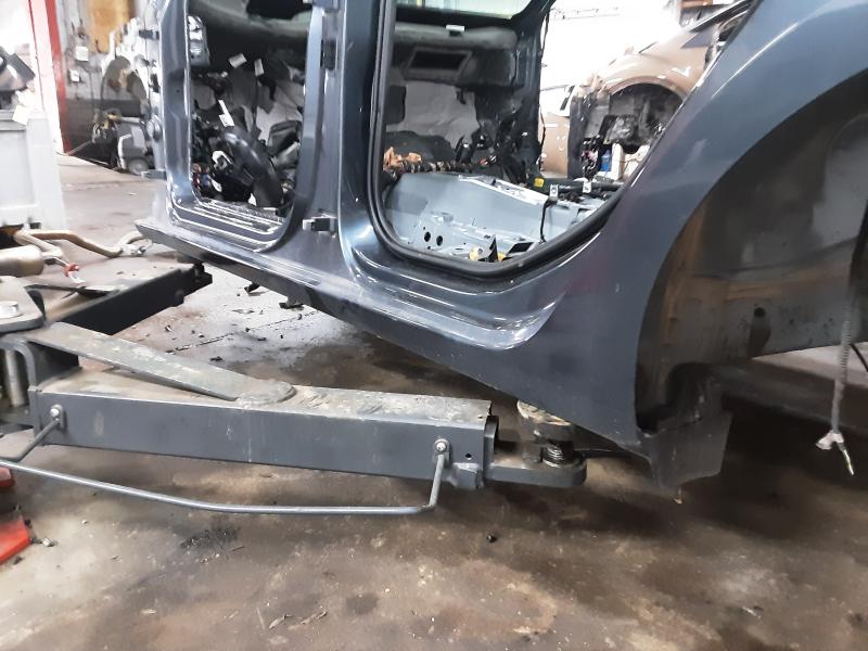 DREMPEL LINKS Cupra LEON 2/20+