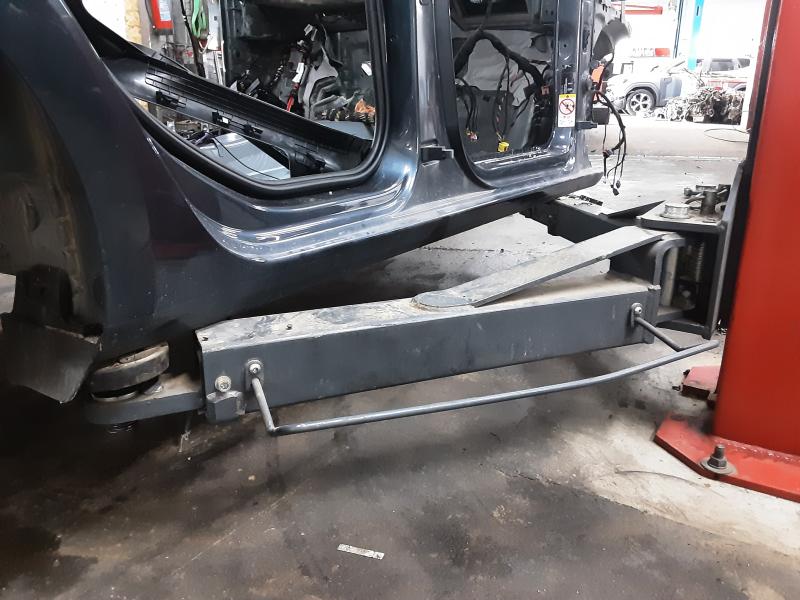 BAS DE CAISSE DROIT Cupra LEON 2/20+