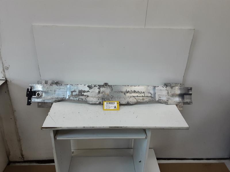 BUMPERBALK VOOR Audi A3 4D 5/13 - 16
