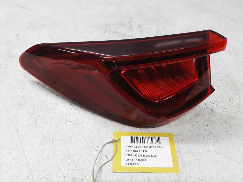 FEU ARRIERE GAUCHE Cupra LEON 2/20+