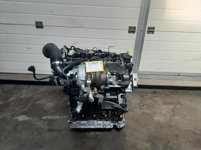 ENGINE Audi A3 4D 5/13 - 16