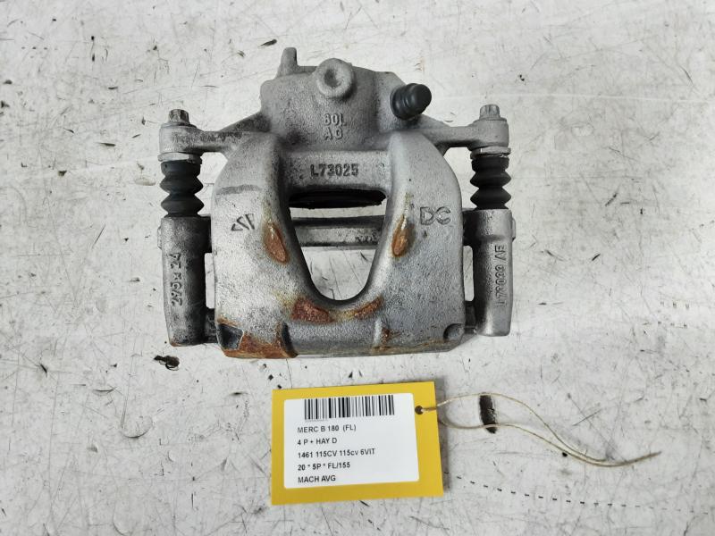 MACHOIRE AVANT GAUCHE Mercedes-Benz B W247 18+
