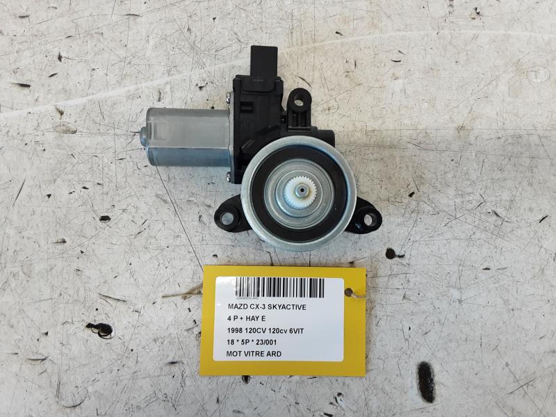 MOTEUR DE VITRE DE PORTE ARRIERE DROITE Mazda CX-3 02/15 - 2/18