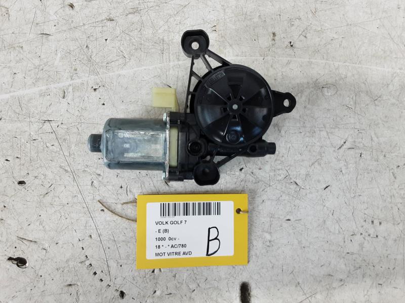 MOTOR RUITMECHANISME VOOR RECHTS Vw GOLF VII 1/17 - 2/20 FaceLift