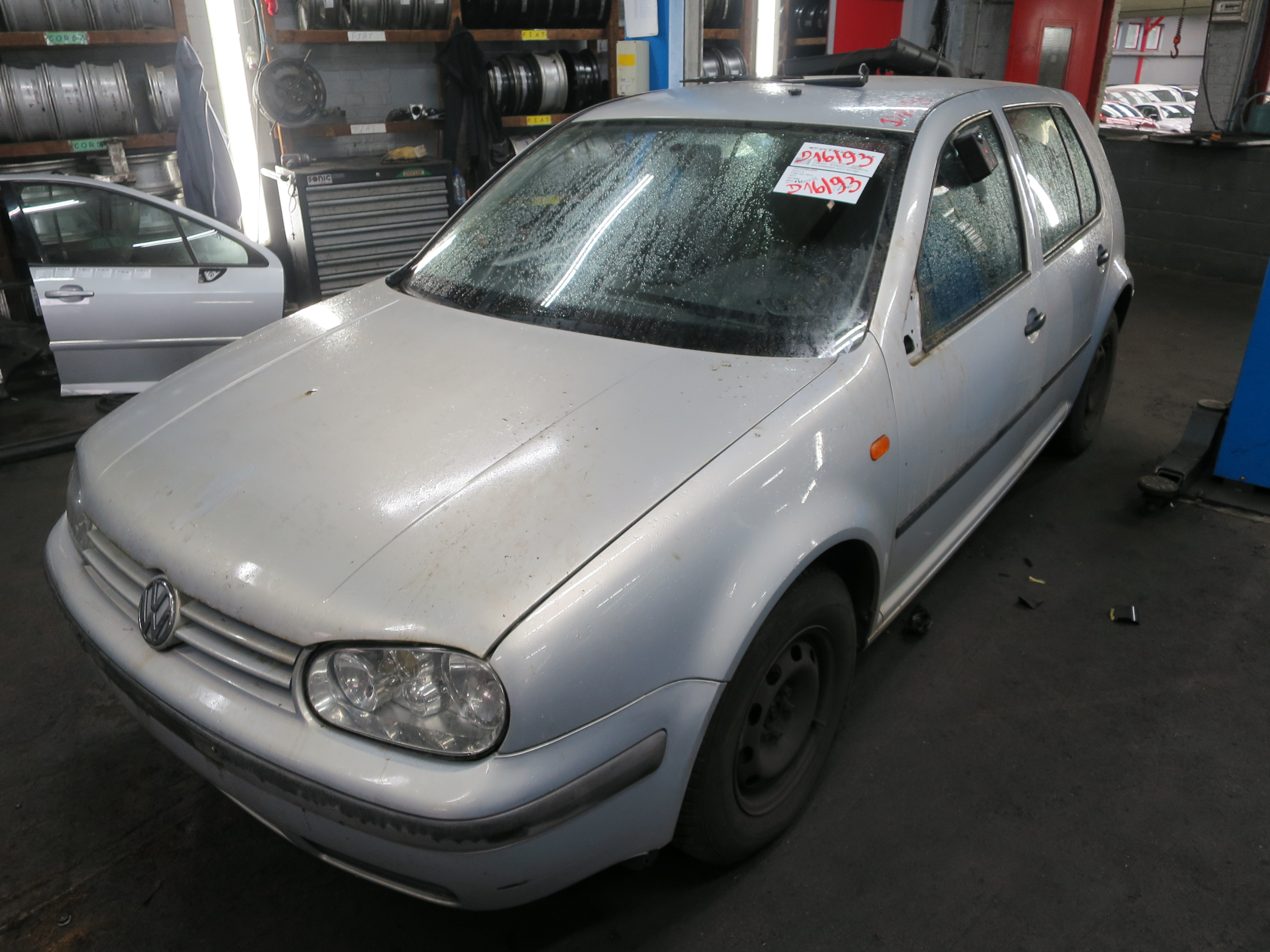 Vw GOLF IV 11/97 - 03 