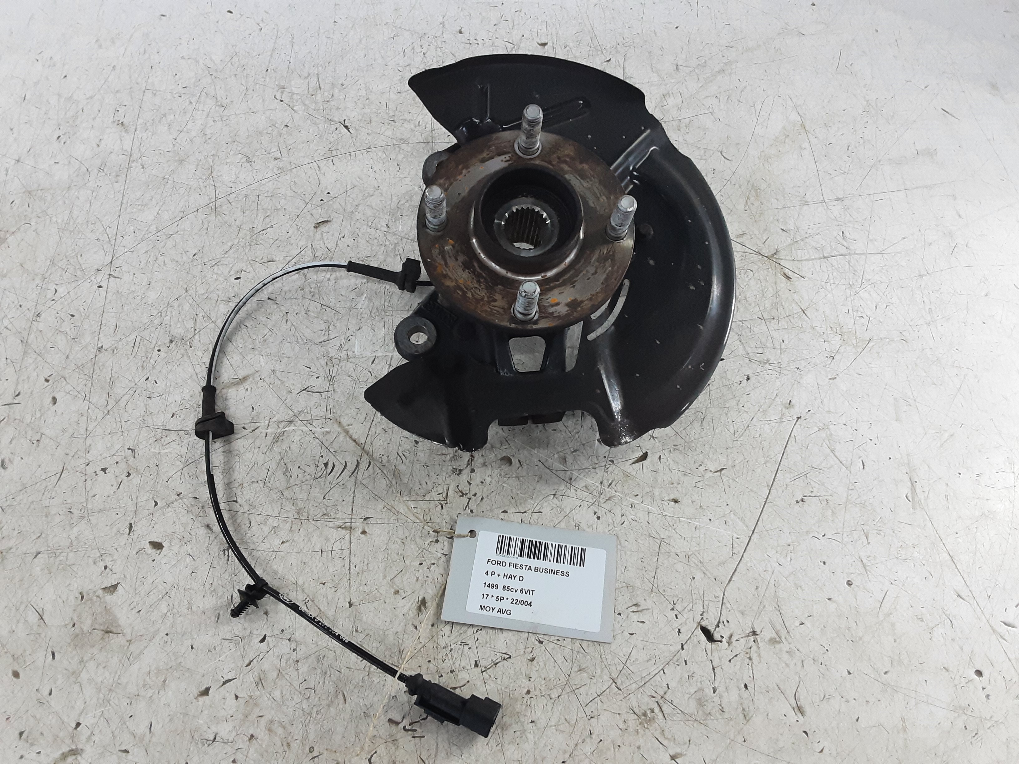 WIELNAAF VOOR LINKS Ford FIESTA 5/17+