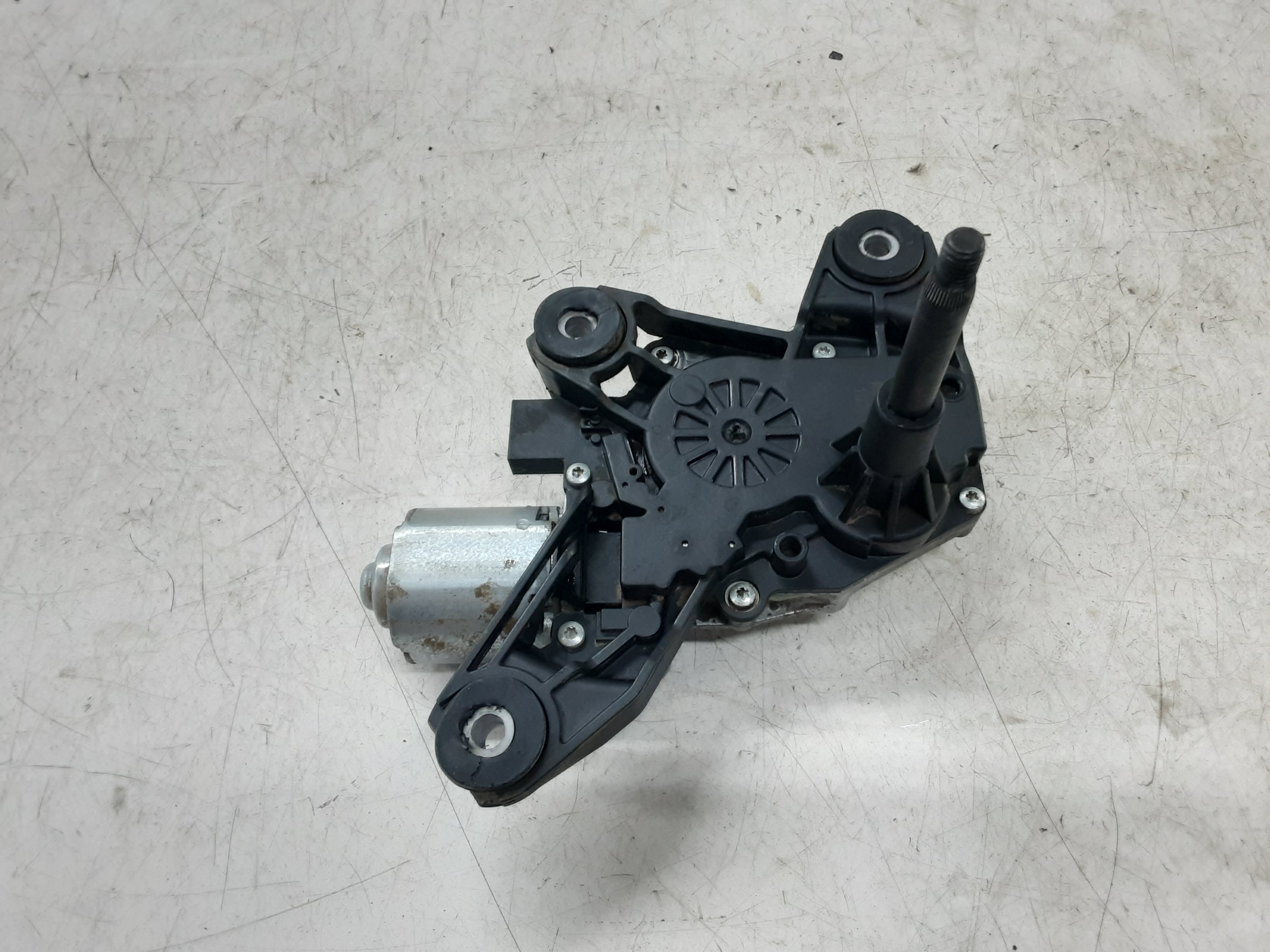 MOTEUR D&#039;ESSUIE-GLACE ARRIERE Renault CLIO V 06/19+
