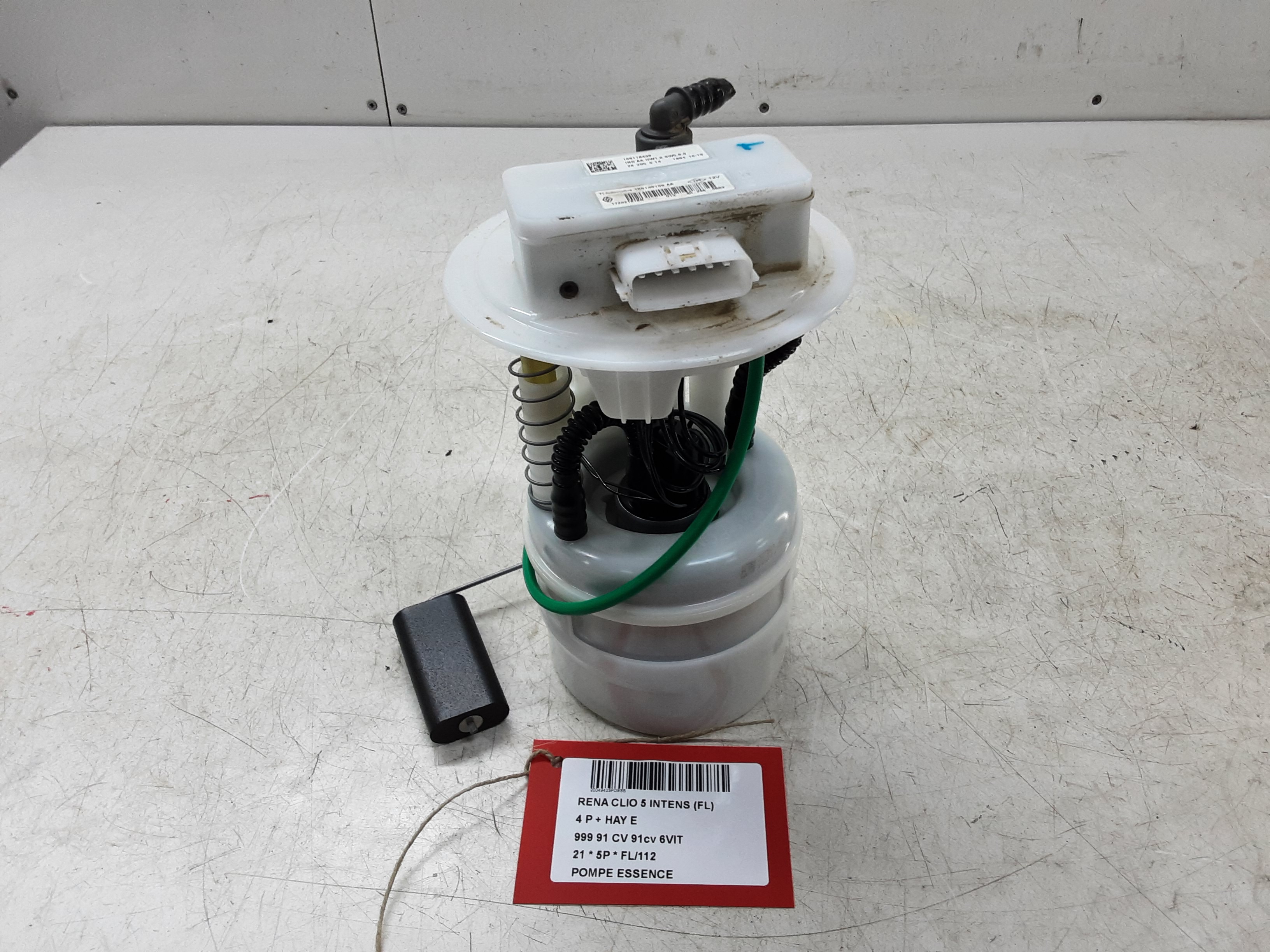 BENZINE POMP Renault CLIO V 06/19+