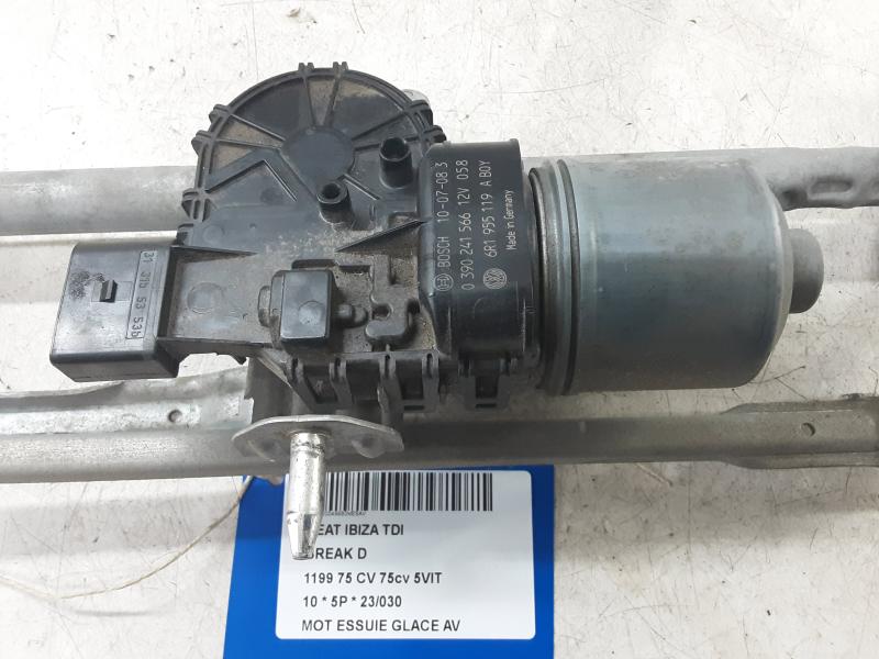 SCHEIBENWISCHERMOTOR VORNE Seat IBIZA MK4 (6J) 08 - 12