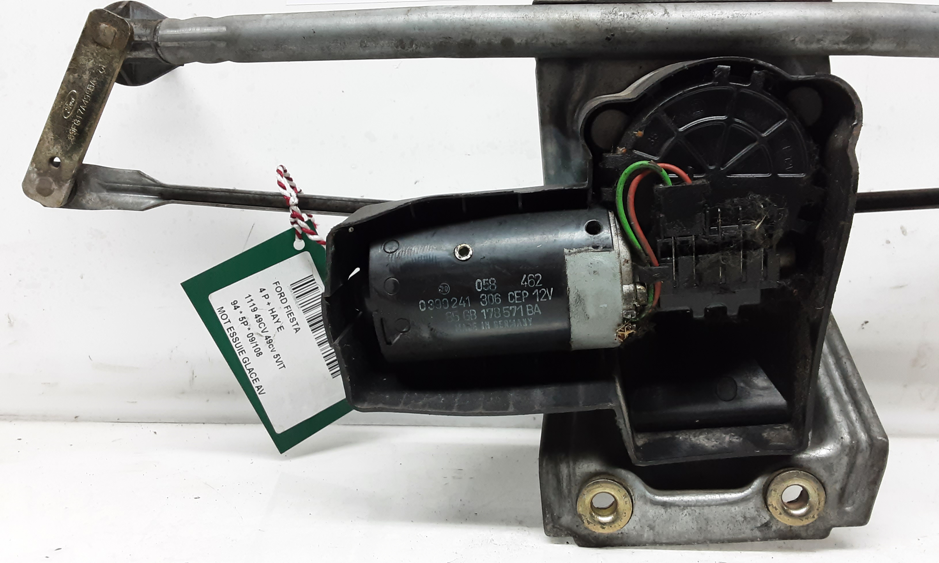 MOTEUR D&#039;ESSUIE-GLACE AVANT Ford FIESTA 4/89 &gt;10/96