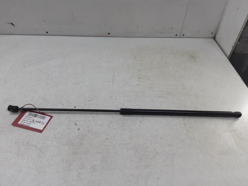 VERIN DE CAPOT AVANT Vw GOLF V 11/03 - 08