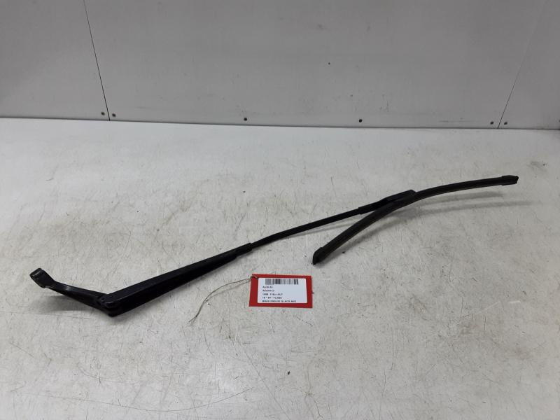BRAS D'ESSUIE-GLACE AVANT DROIT Audi A3 4D 4/16 - 20